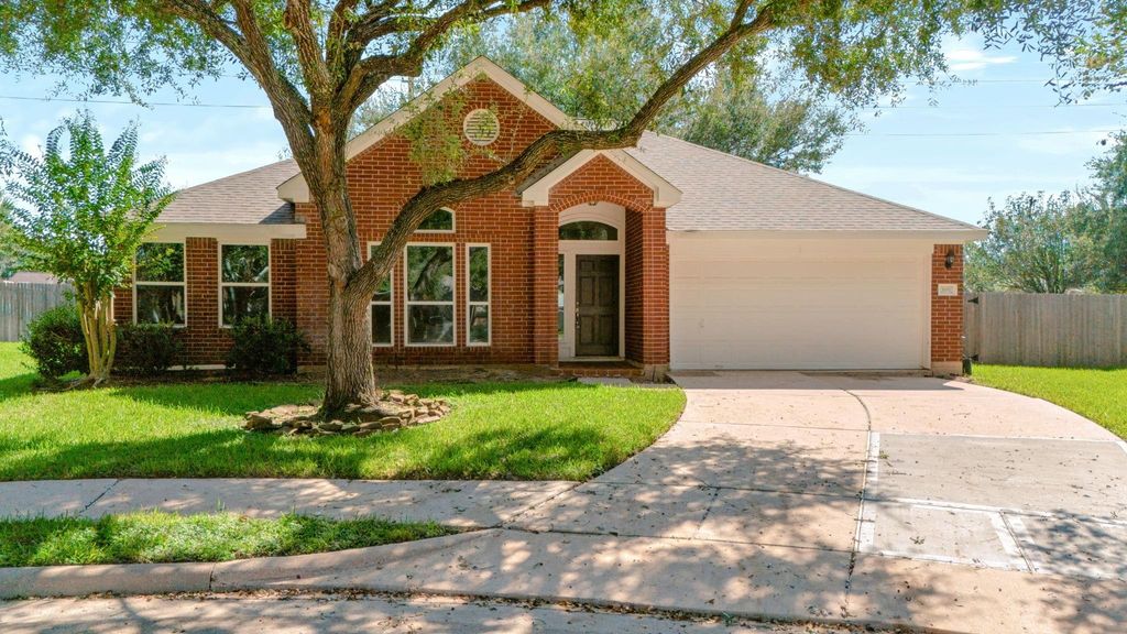 16811 Pheasant Ridge, Sugar Land, TX 77498