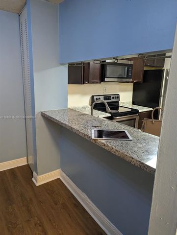 19715 SW 114th Ave 357, Miami, FL 33157