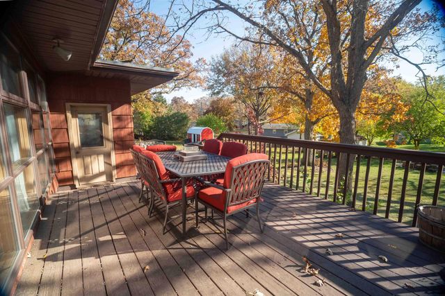 206 Loma Street, Waterloo, IA 50701