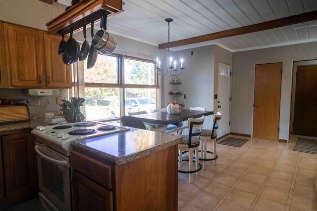 206 Loma Street, Waterloo, IA 50701