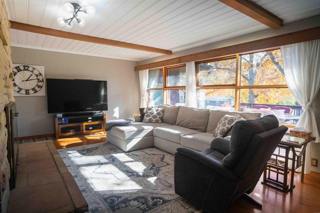 206 Loma Street, Waterloo, IA 50701