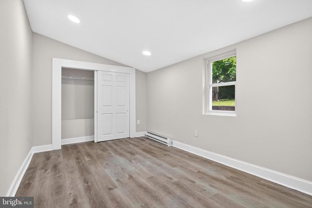 31 EMMETT ST, Phoenixville, PA 19460