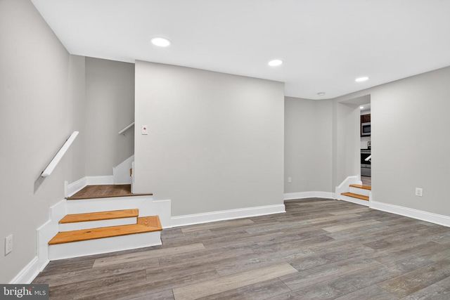 31 EMMETT ST, Phoenixville, PA 19460