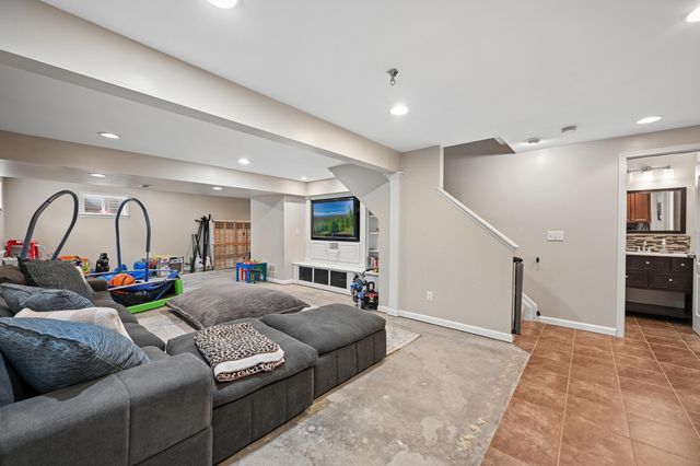 10153 Whittlesey Drive, Union, KY 41091