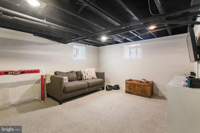 326 BURMONT RD, Drexel Hill, PA 19026