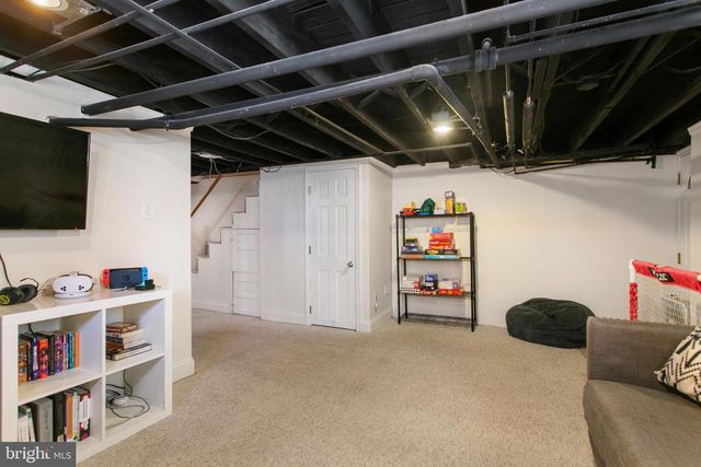 326 BURMONT RD, Drexel Hill, PA 19026