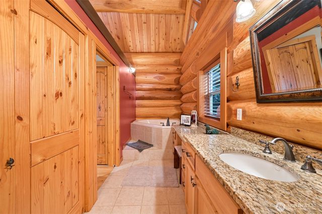 9957 Peace Road, Blaine, WA 98230