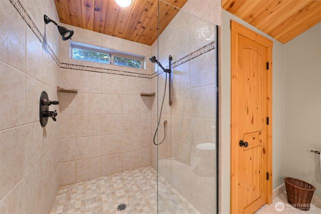 9957 Peace Road, Blaine, WA 98230