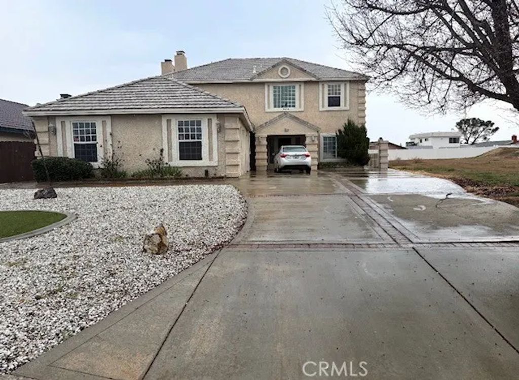 13185 Meteor, Victorville, CA 92395