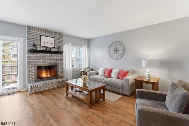 712 Marlborough Common, Hillsborough Twp., NJ 08844