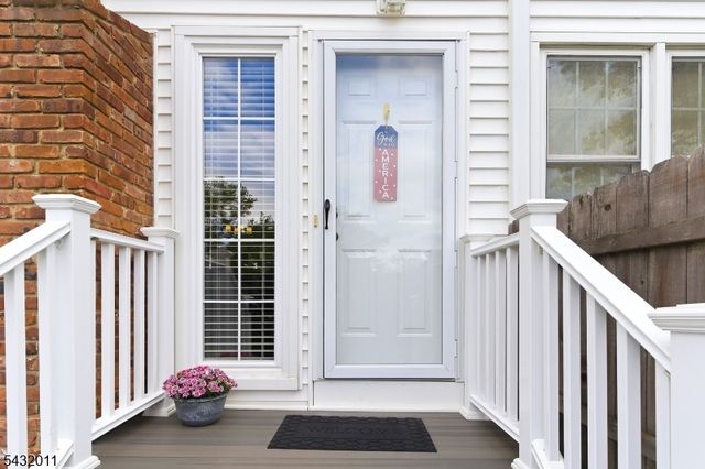 712 Marlborough Common, Hillsborough Twp., NJ 08844