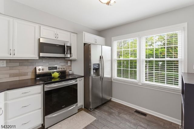 712 Marlborough Common, Hillsborough Twp., NJ 08844