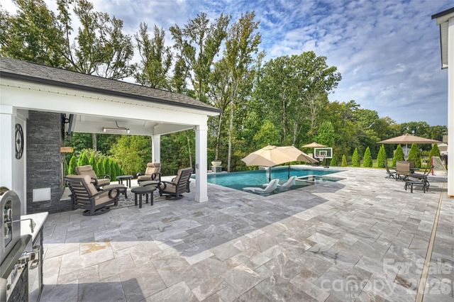 5035 Beacon Avenue, Monroe, NC 28110