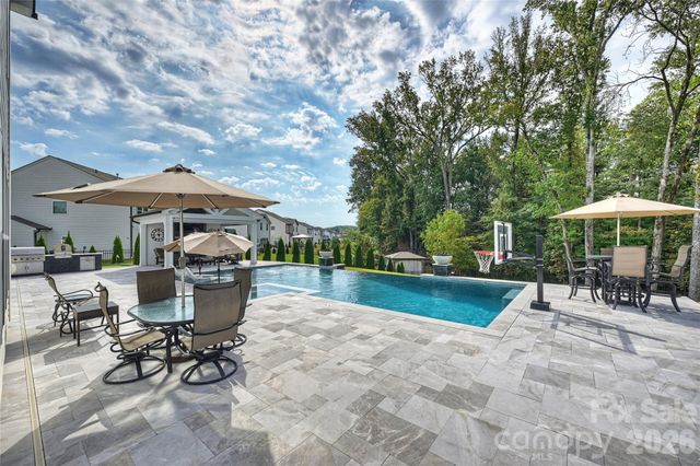 5035 Beacon Avenue, Monroe, NC 28110