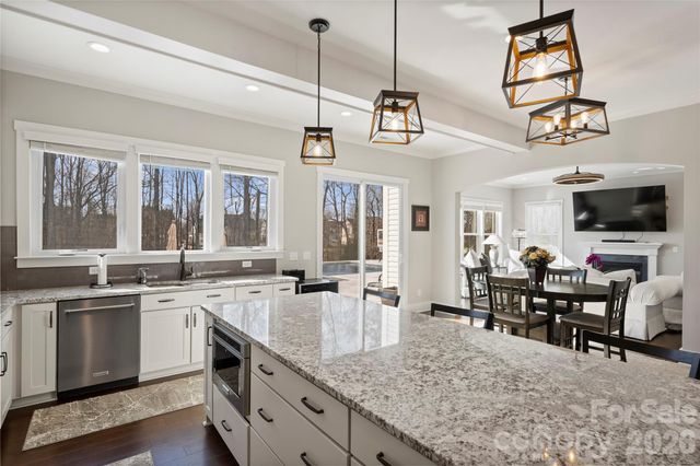 5035 Beacon Avenue, Monroe, NC 28110