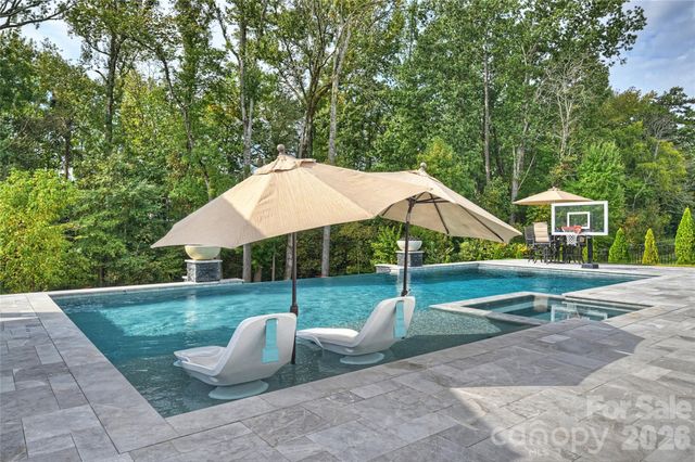 5035 Beacon Avenue, Monroe, NC 28110