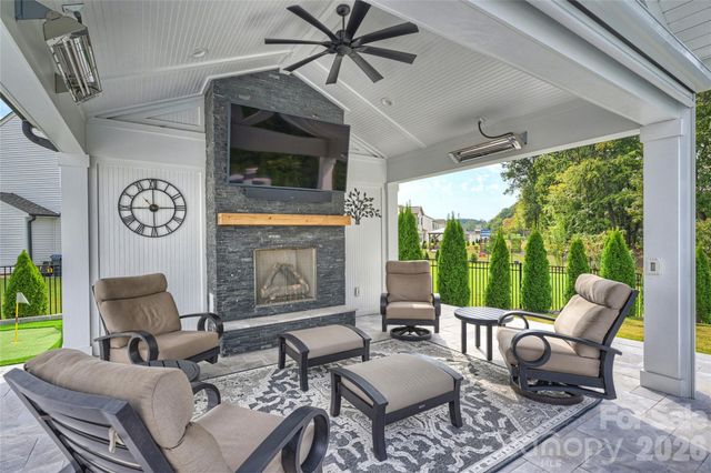 5035 Beacon Avenue, Monroe, NC 28110