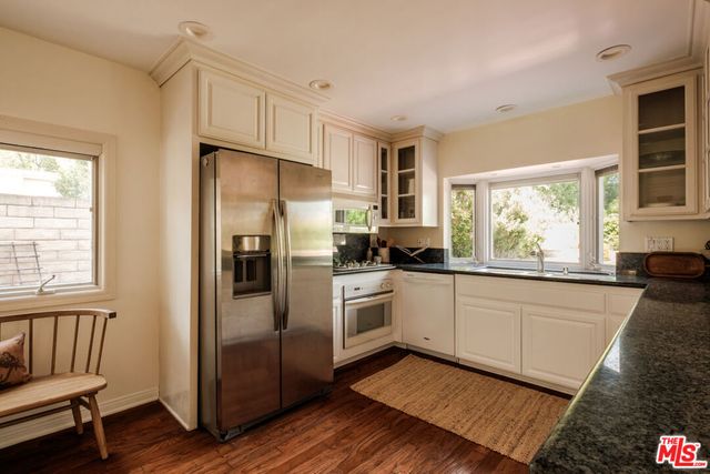 5356 Ambridge Drive, Agoura Hills, CA 91301