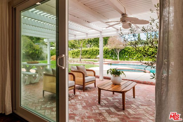 5356 Ambridge Drive, Agoura Hills, CA 91301