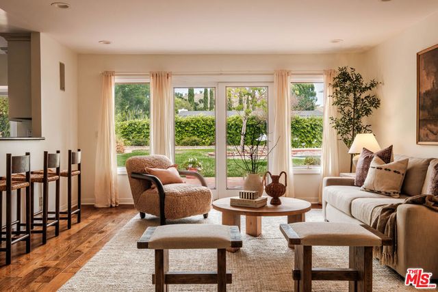5356 Ambridge Drive, Agoura Hills, CA 91301