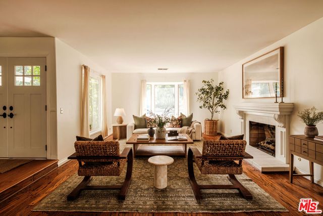 5356 Ambridge Drive, Agoura Hills, CA 91301