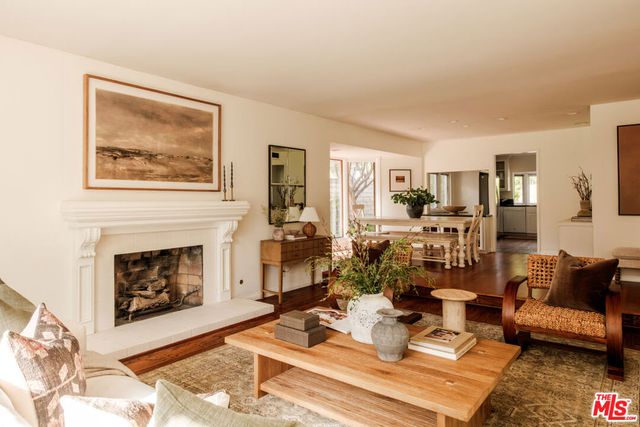 5356 Ambridge Drive, Agoura Hills, CA 91301