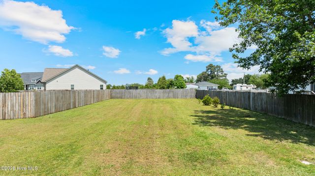 102 Mary Frances Way, Pikeville, NC 27863