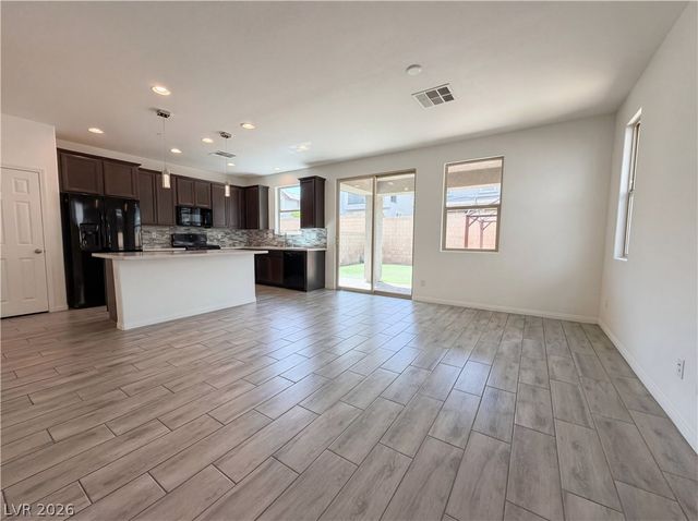 317 Andamento Place, Henderson, NV 89015