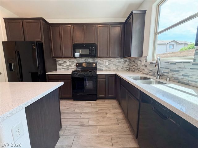 317 Andamento Place, Henderson, NV 89015