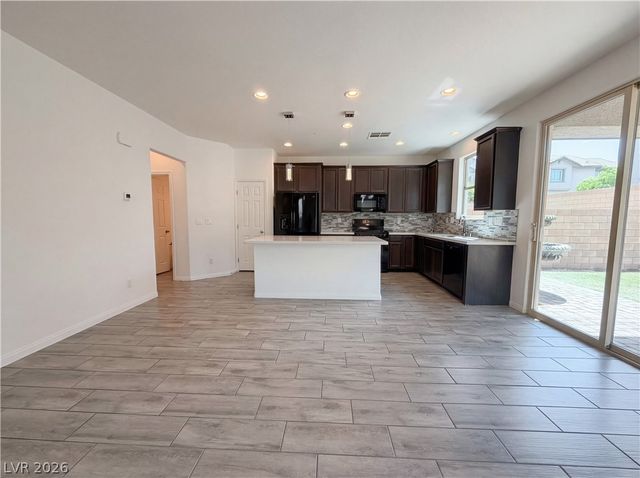 317 Andamento Place, Henderson, NV 89015