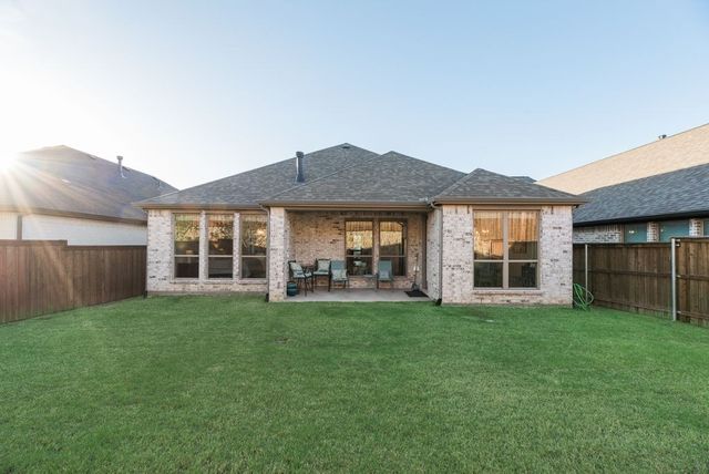 227 Buffalo Boulevard, Rhome, TX 76078