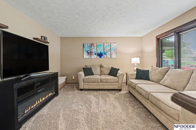3211 S 131 Circle, Omaha, NE 68144