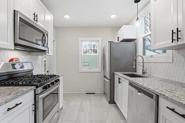 3431 38th Avenue S, Minneapolis, MN 55406