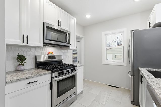 3431 38th Avenue S, Minneapolis, MN 55406