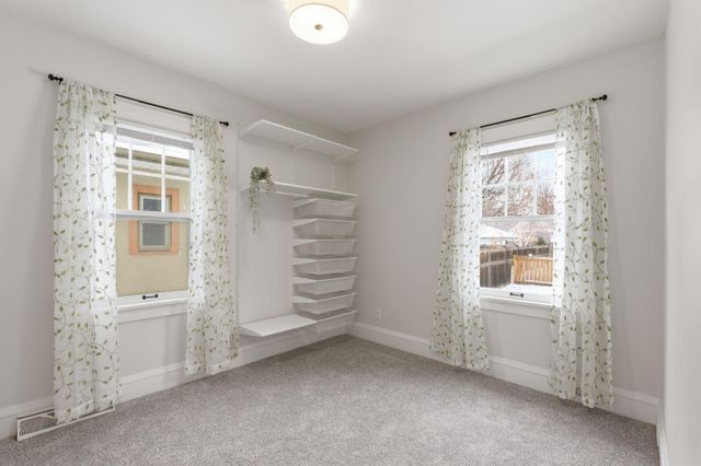 3431 38th Avenue S, Minneapolis, MN 55406