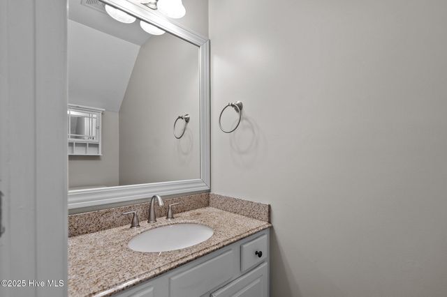 4120 Brook Creek Lane A, Greenville, NC 27858