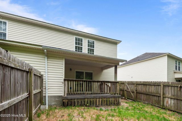 4120 Brook Creek Lane A, Greenville, NC 27858