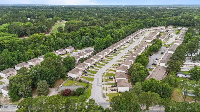 4120 Brook Creek Lane A, Greenville, NC 27858