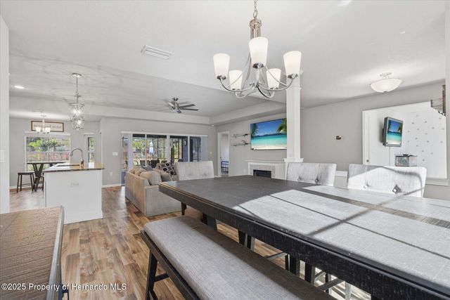 12335 House Finch Road, Weeki Wachee, FL 34614