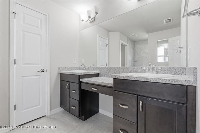 12335 House Finch Road, Weeki Wachee, FL 34614