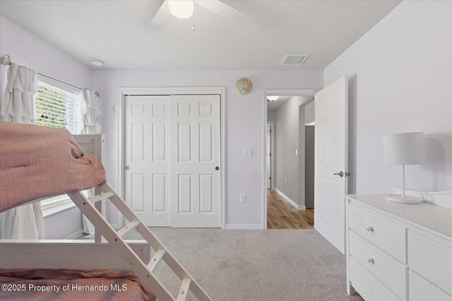 12335 House Finch Road, Weeki Wachee, FL 34614