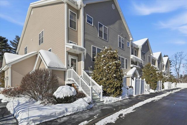 1 Maple Ridge Dr Unit 202, Merrimack, NH 03054