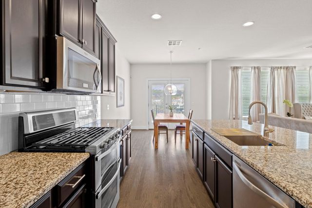 7407 Merrick DR, Austin, TX 78748
