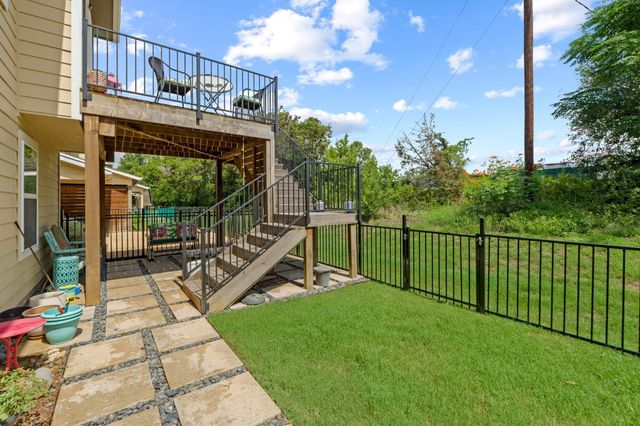 7407 Merrick DR, Austin, TX 78748