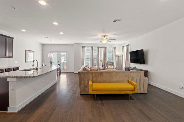 7407 Merrick DR, Austin, TX 78748