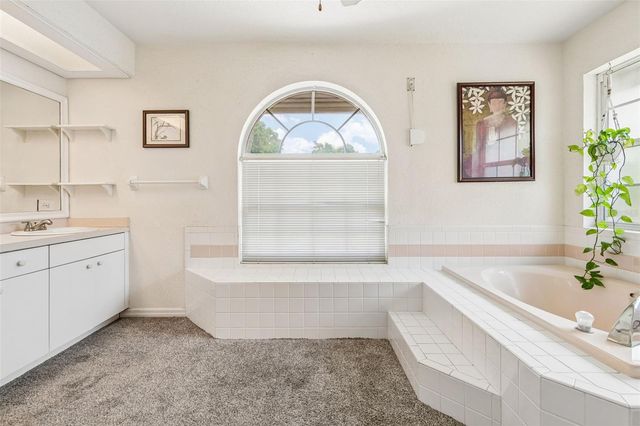 1776 WOOD THRUSH WAY, Palm Harbor, FL 34683