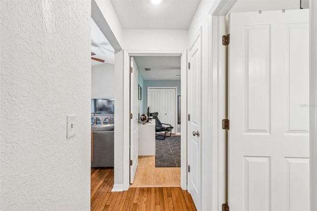 1776 WOOD THRUSH WAY, Palm Harbor, FL 34683