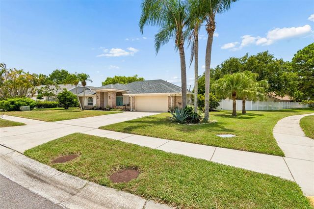 1776 WOOD THRUSH WAY, Palm Harbor, FL 34683