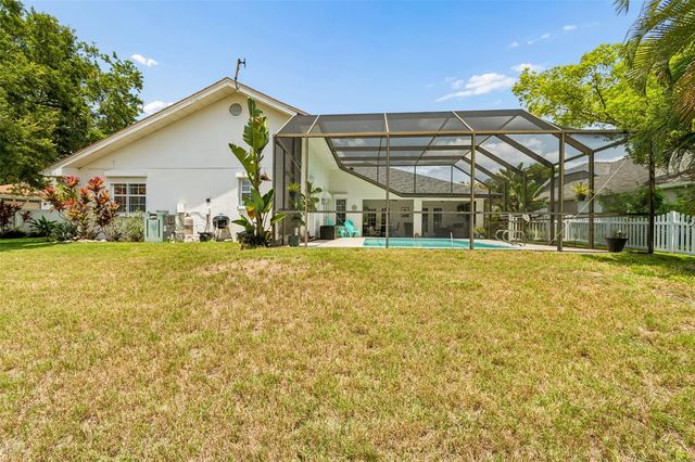 1776 WOOD THRUSH WAY, Palm Harbor, FL 34683