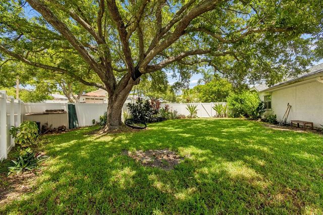 1776 WOOD THRUSH WAY, Palm Harbor, FL 34683
